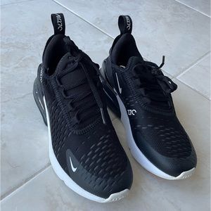 Nike Air Max 270